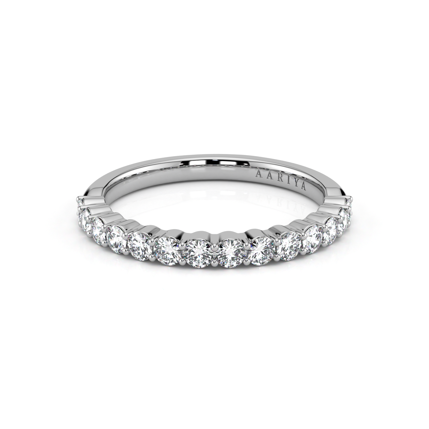 Round Diamond Band 50