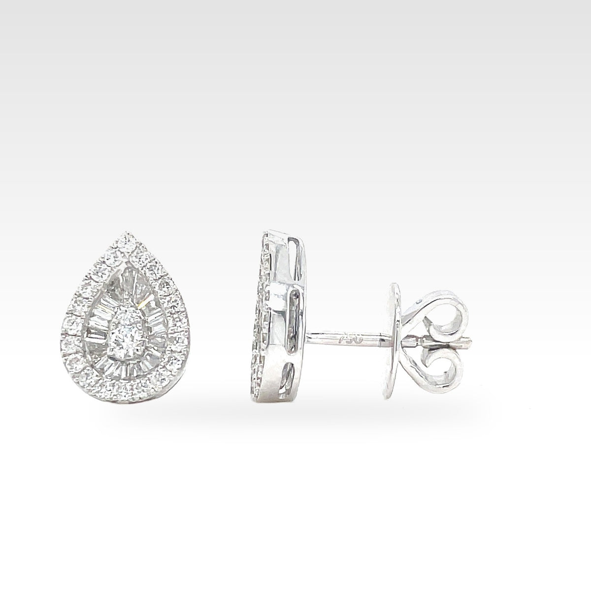 18ct Pear Shaped Cluster Baguette Earrings with round diamonds
