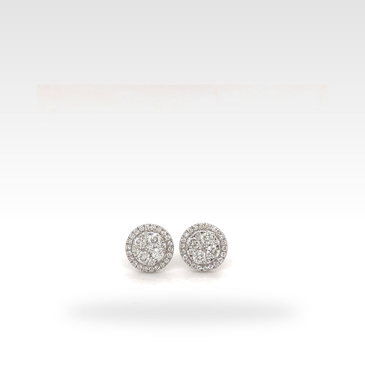 Regal Cluster 18ct White Gold Stud Earrings with diamonds