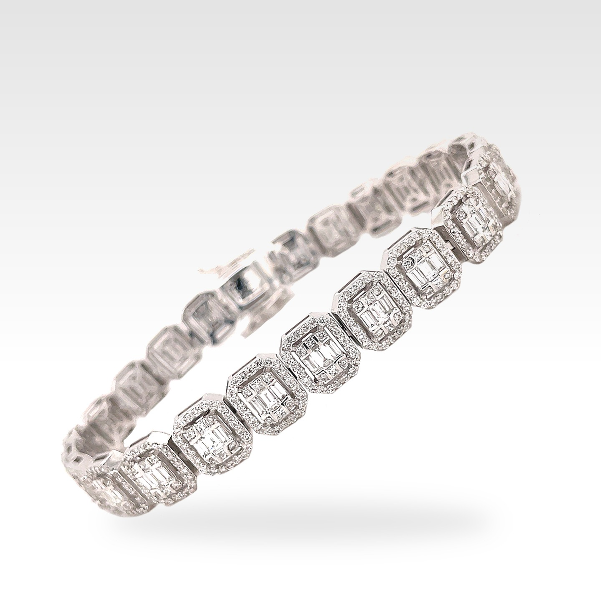 Baguette 18ct Halo Bracelet with diamonds