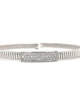 Brazalete con etiqueta de diamantes