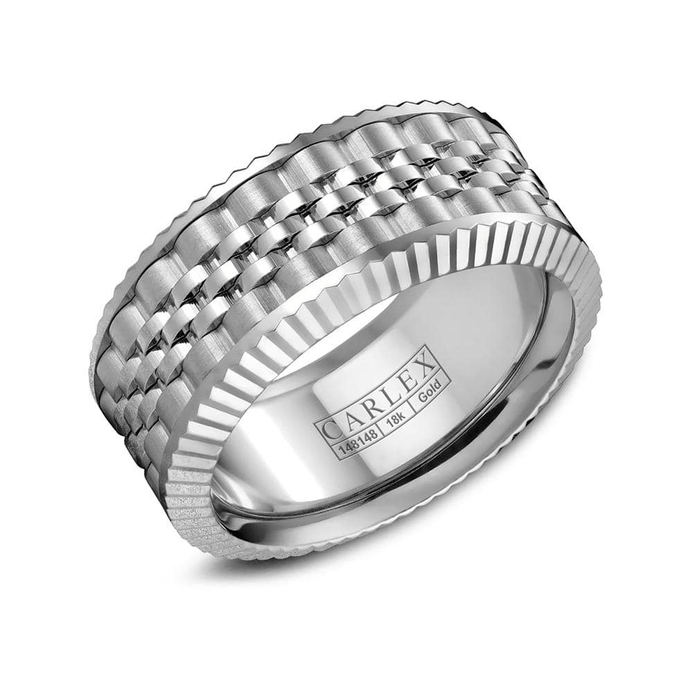 Curb Link Luxe Ring
