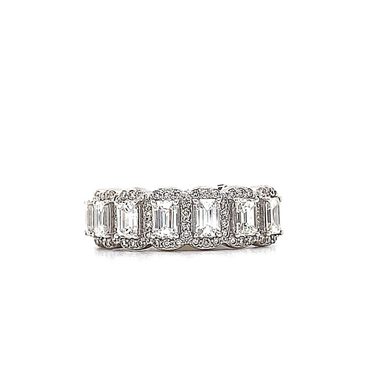 BAGUETTE | Diamond Halo Ring